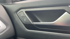 Volkswagen T-Roc 1.5 TSI Life 5dr Petrol Hatchback